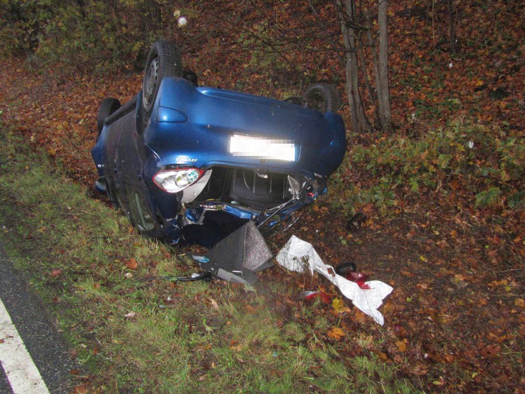 Autos Fahren Vorbei Am Unfall In Dautphetal Backland News